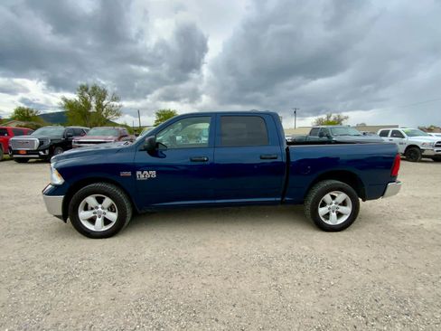 Used 2023 RAM 1500 Classic SLT AWD/4WD image 2