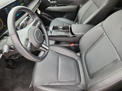 Used 2025 Hyundai Tucson Limited AWD/4WD image 10