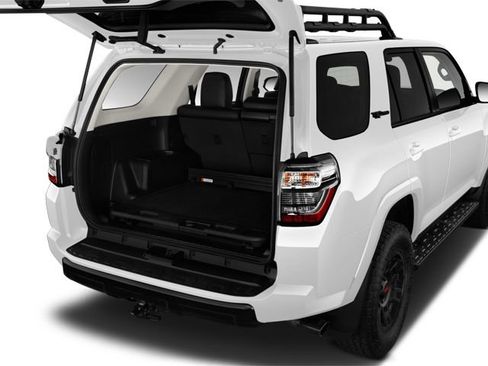 Used 2022 Toyota 4Runner Limited AWD/4WD image 7