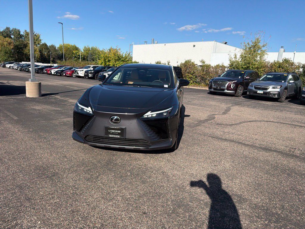 Used 2026 Lexus RZ 350e 2WD w/ Technology Package image 8