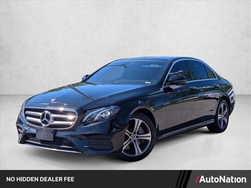 Used 2020 Mercedes-Benz E 350 4MATIC Sedan image 1