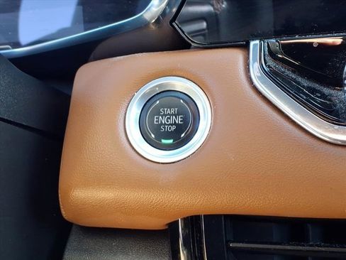 Used 2024 GMC Canyon AT4 w/ Canyon Safety Plus Package image 16