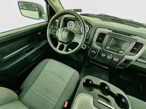 Used 2020 RAM 1500 Tradesman w/ Popular Equipment Group RWD image 10
