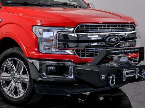 Used 2018 Ford F150 Lariat w/ Equipment Group 502A Luxury image 2