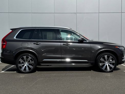 Used 2025 Volvo XC90 T8 Core w/ Protection Package Premier AWD/4WD image 6