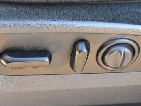 Certified 2021 Chevrolet Silverado 1500 LT Trail Boss w/ Convenience Package II image 26