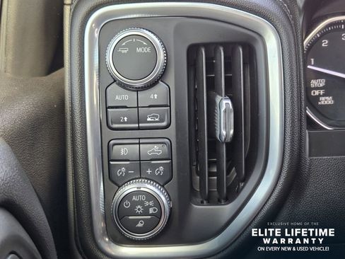 Used 2021 GMC Sierra 1500 SLT AWD/4WD image 22