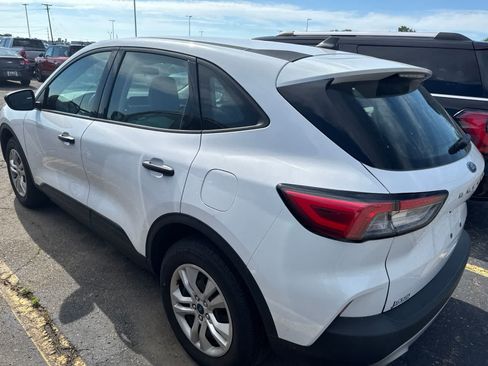 Used 2022 Ford Escape S AWD/4WD image 19