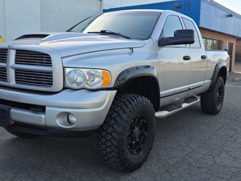 Used 2004 Dodge Ram 2500 Truck SLT w/ Sport Appearance Group AWD/4WD image 1