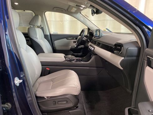 Used 2023 Honda Pilot EX-L image 11