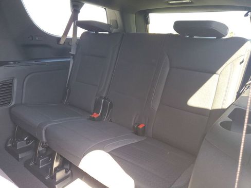 New 2026 Chevrolet Suburban LS image 11