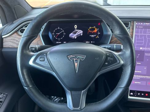Used 2017 Tesla Model X 100D image 16