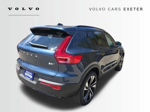New 2026 Volvo XC40 B5 Plus w/ Climate Package AWD/4WD image 7