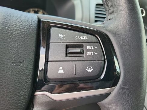 Used 2025 Honda Odyssey EX-L image 31