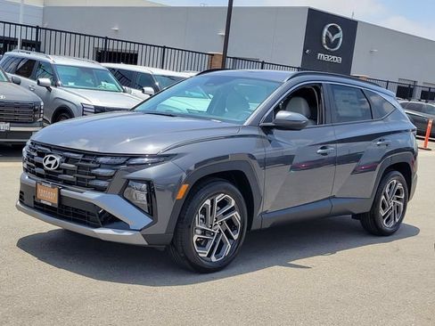 New 2026 Hyundai Tucson SEL Plus FWD image 2