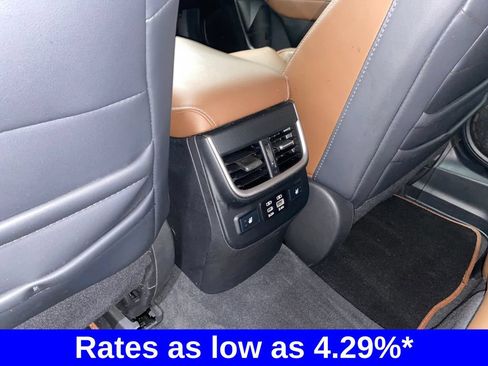 Certified 2024 Subaru Outback Touring w/ Popular Package #2 AWD/4WD image 16