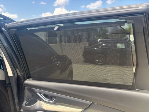 Used 2021 Subaru Ascent Limited w/ Technology Package image 27