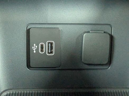 New 2026 Ford Explorer ST-Line w/ ST-Line Street Pack RWD image 24