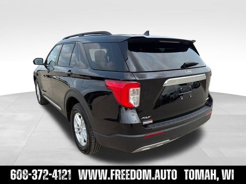 Used 2024 Ford Explorer XLT w/ Equipment Group 202A AWD/4WD image 5