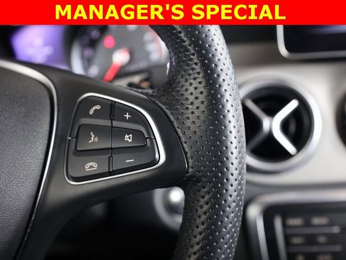 Used 2019 Mercedes-Benz GLA 250 4MATIC image 14