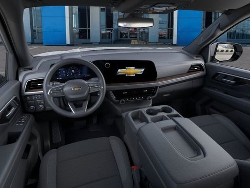 New 2026 Chevrolet Suburban LS RWD image 15