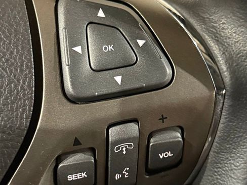Used 2013 Lincoln MKX AWD image 73