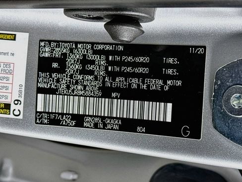 Used 2021 Toyota 4Runner Limited AWD/4WD image 34