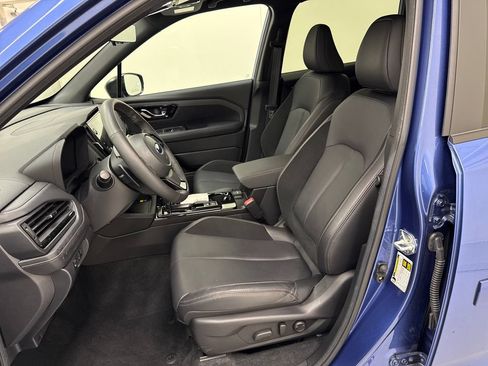 Used 2026 Subaru Forester Touring AWD/4WD image 14