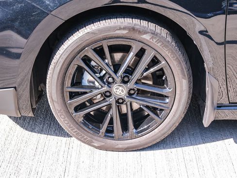 Certified 2025 Toyota Camry SE AWD/4WD image 10