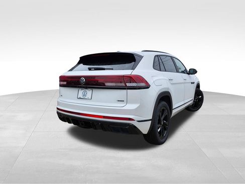 New 2026 Volkswagen Atlas Cross Sport SEL R-Line AWD/4WD image 6