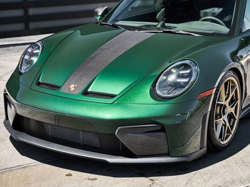 Used 2025 Porsche 911 GT3 w/ Weissach Package RWD image 6