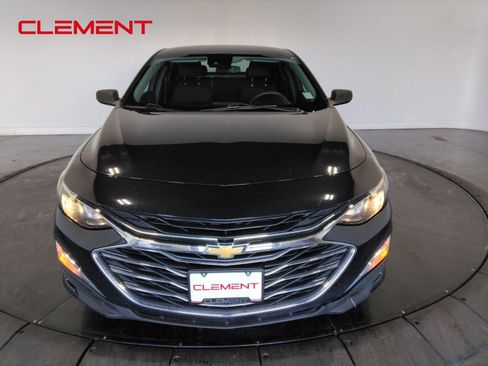 Used 2023 Chevrolet Malibu LS image 3