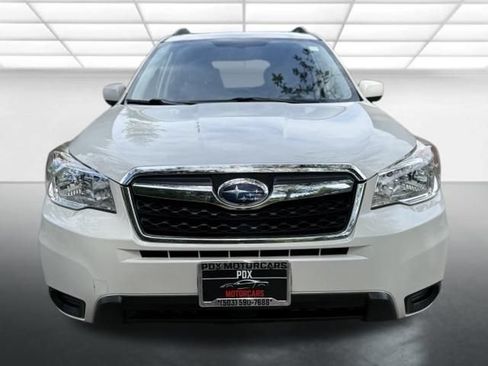 Used 2016 Subaru Forester 2.5i Premium w/ All-Weather Package AWD/4WD image 8