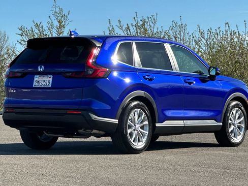 Certified 2024 Honda CR-V EX-L image 3