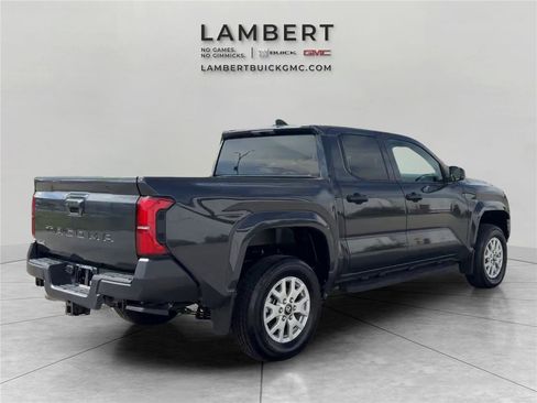 Used 2024 Toyota Tacoma SR AWD/4WD image 5