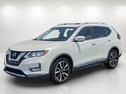 Used 2019 Nissan Rogue SL w/ Premium Package
