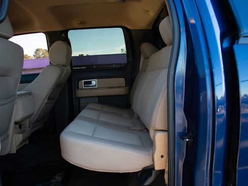 Used 2011 Ford F150 XLT w/ XLT Chrome Pkg image 24