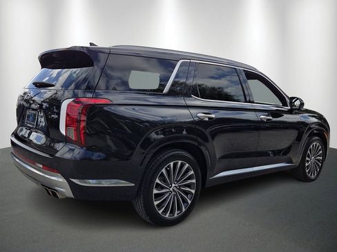 Used 2024 Hyundai Palisade Calligraphy image 7
