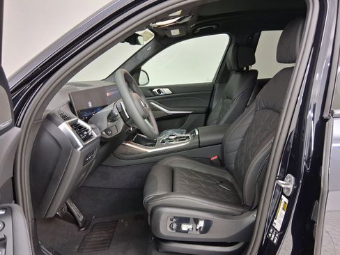 New 2026 BMW X7 xDrive40i w/ M Sport Package image 3