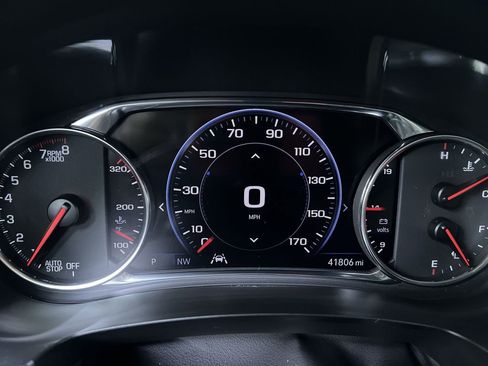 Used 2023 Chevrolet Traverse Premier w/ LPO, 'HIT The Road' Package FWD image 19
