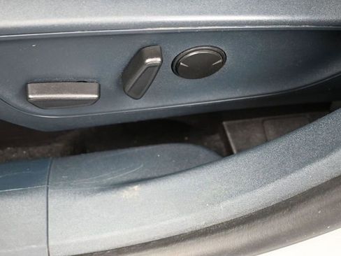 Certified 2022 Ford Maverick Lariat w/ Lariat Luxury Package image 12