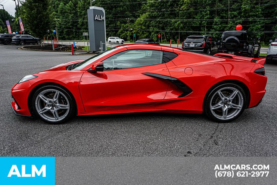 Used 2021 Chevrolet Corvette Stingray Preferred Cpe w/ Z51 Performance Package RWD image 6