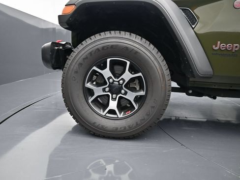 Used 2021 Jeep Wrangler Unlimited Rubicon AWD/4WD image 12