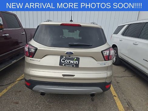 Used 2017 Ford Escape Titanium AWD/4WD image 6