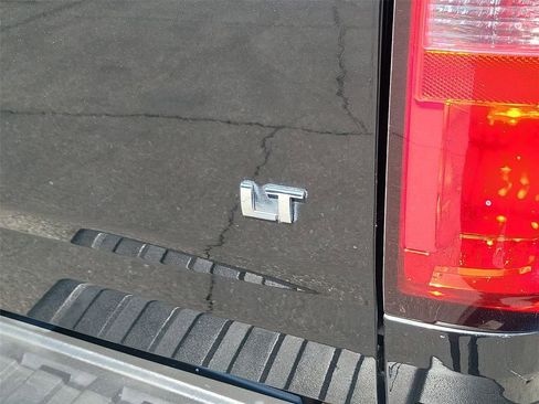 Certified 2019 Chevrolet Colorado LT RWD image 22