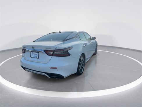 Used 2019 Nissan Maxima Platinum image 8