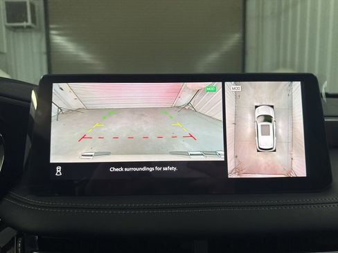 Certified 2025 INFINITI QX60 Luxe image 23