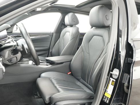 Used 2023 BMW 540i xDrive w/ M Sport Package AWD/4WD image 28