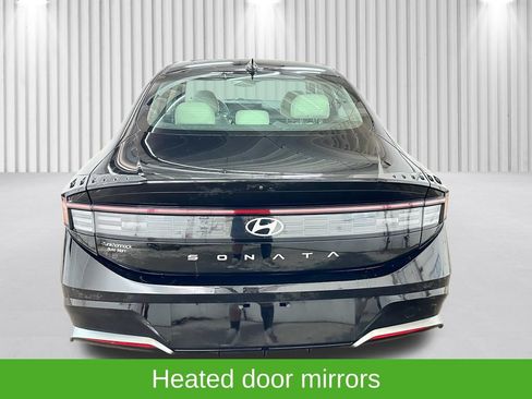 Used 2025 Hyundai Sonata SEL FWD image 9