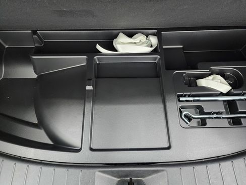 Used 2024 MAZDA CX-90 3.3 Turbo w/ Premium Package image 33